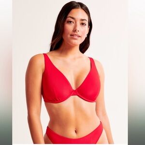 Curve Love High Apex Underwire Bikini Top & High-Leg Cheeky Bottom (MEDIUM)